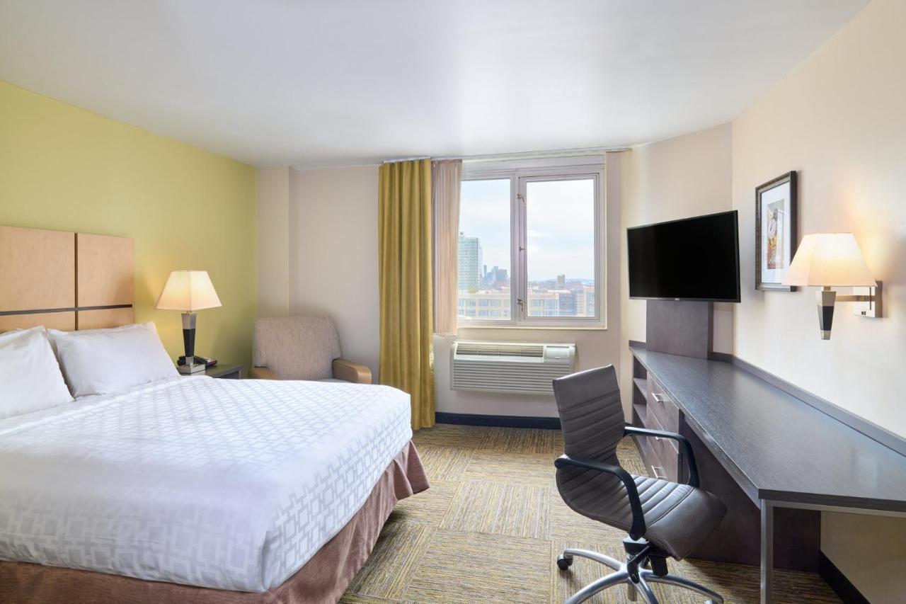 Candlewood Suites Nyc -Times Square By Ihg Ню Йорк Екстериор снимка