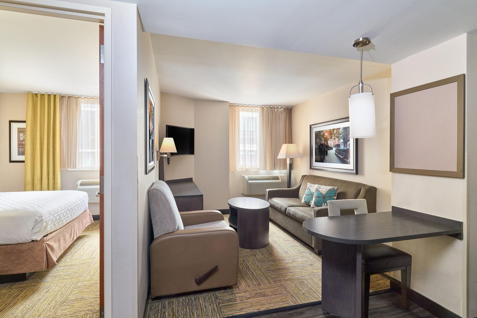 Candlewood Suites Nyc -Times Square By Ihg Ню Йорк Екстериор снимка