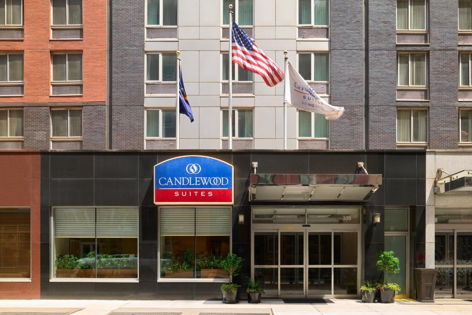 Candlewood Suites Nyc -Times Square By Ihg Ню Йорк Екстериор снимка